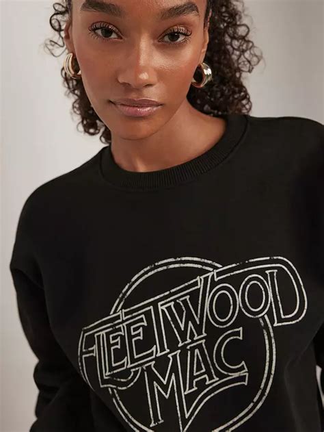 mint velvet fleetwood mac sweatshirt.